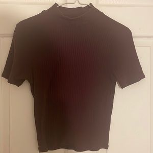 Mock neck burgundy crop